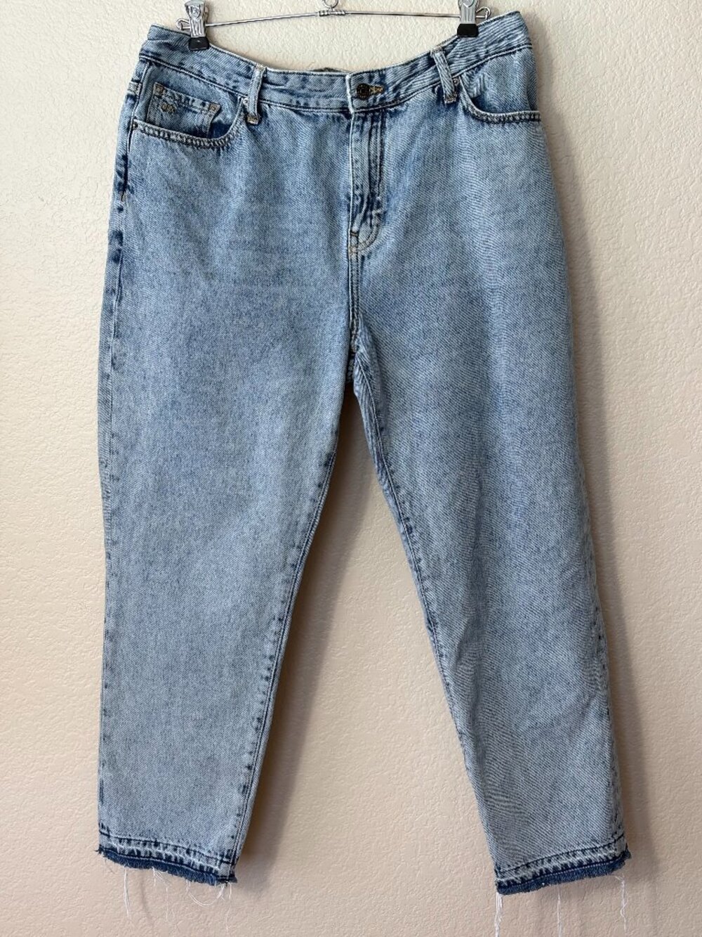 Armani Exchange Boyfriend Jeans Womens 31 Cropped Light Wash Raw Hem A|X